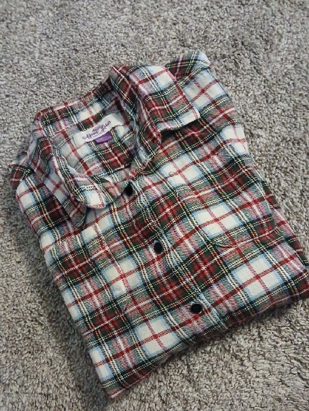 Plaid Button-Up Shirt in Cream, Red & Green Size S